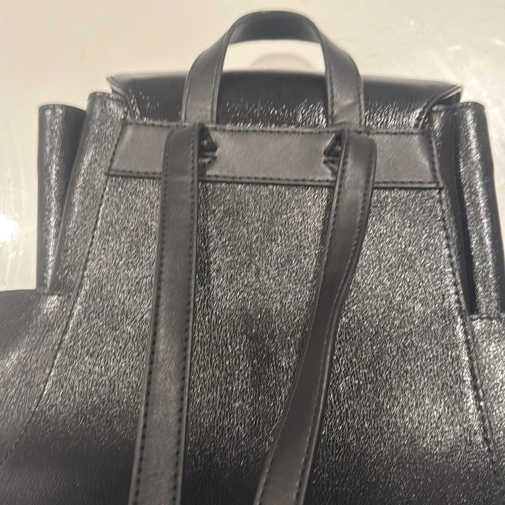 MICHAEL KORS MK LEATHER BLACK MEDIUM BACKPACK